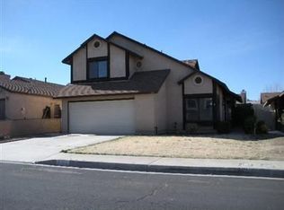 12252 Galaxy Dr, Victorville, CA 92392