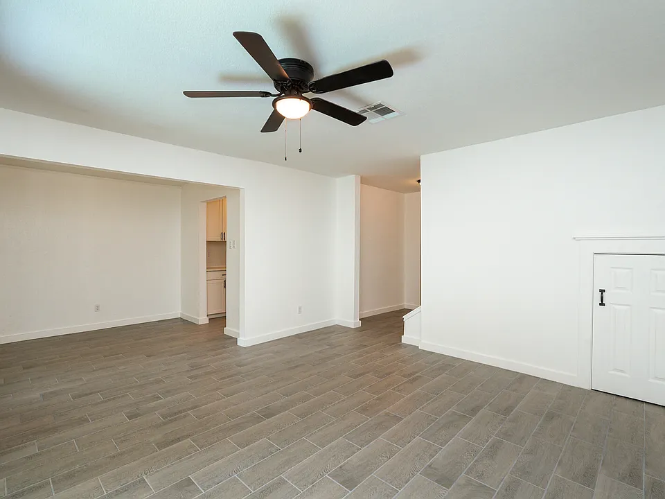 12027 Ashrock Ct