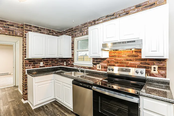 8 Lasonia Way — Photo 9