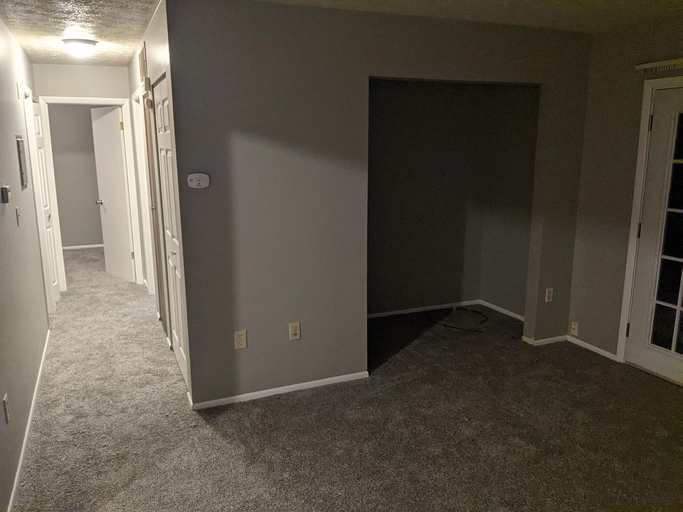 1st image of 8-308 E Market St #8