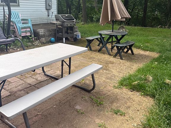 5th image of 104 Woodhull Landing Rd