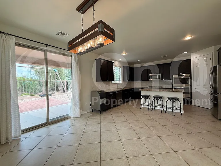 12437 N Starthroat Dr — Photo 10