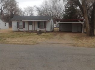 1025 N Peachtree St, Ponca City, OK 74601