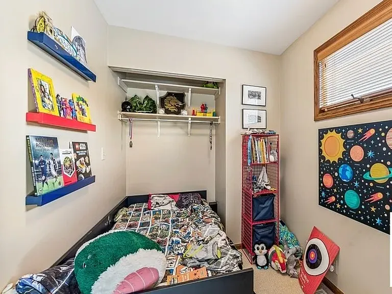 2837 N Southport Ave #3 — Photo 11