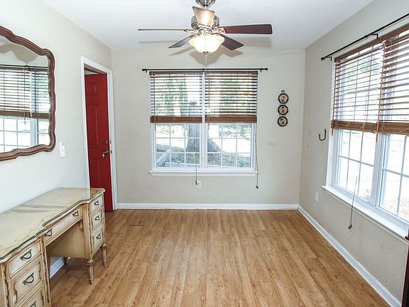 5th image of 209 Sawyer Ln #209