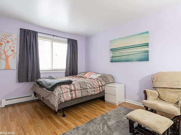 4th image of 1227 E Washington St APT 202B