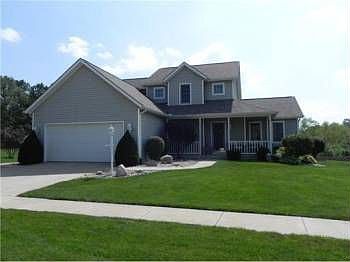 1st image of 26808 Marshall Dr S