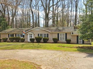 2860 Marguerite Park Dr, Winston Salem, NC 27106
