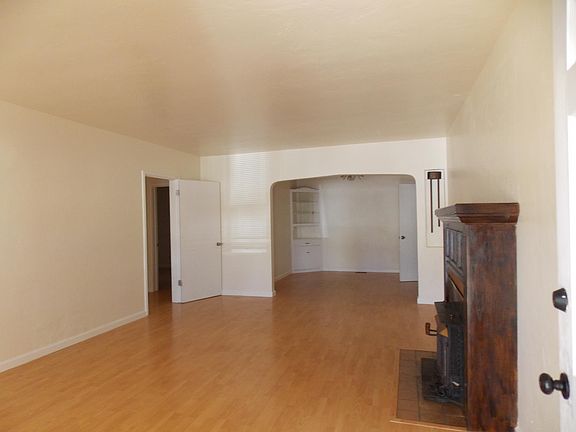 2nd image of 1237 Arkansas St