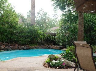 166 N Berryline Cir, The Woodlands, TX 77381