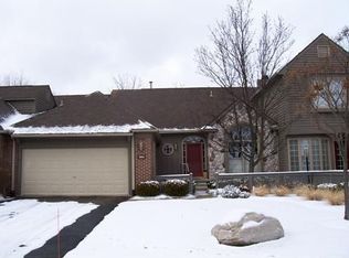 1956 Boulder Dr, Ann Arbor, MI 48104