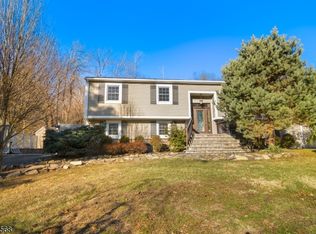34 Brookside Ave, Hackettstown, NJ 07840