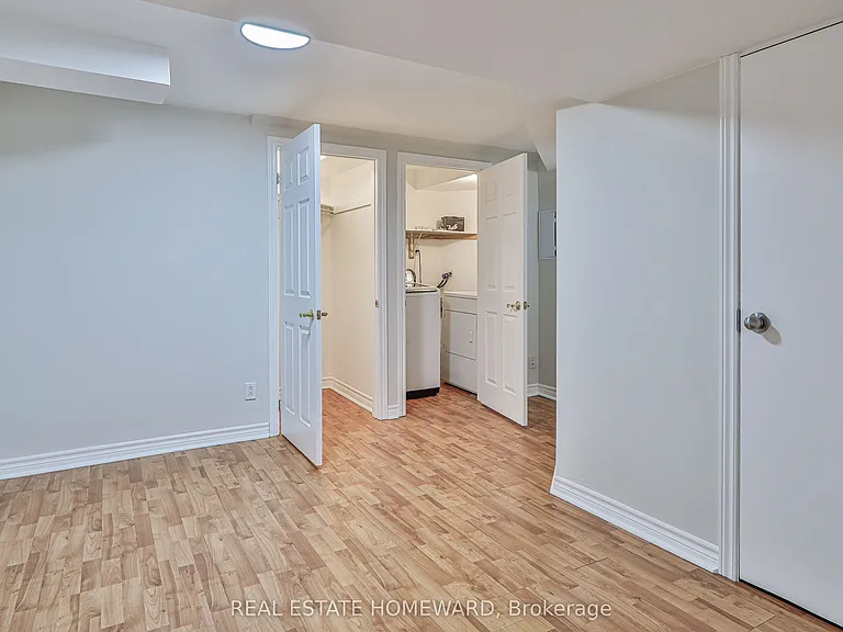 168 Wainscot Ave #LOWER — Photo 13