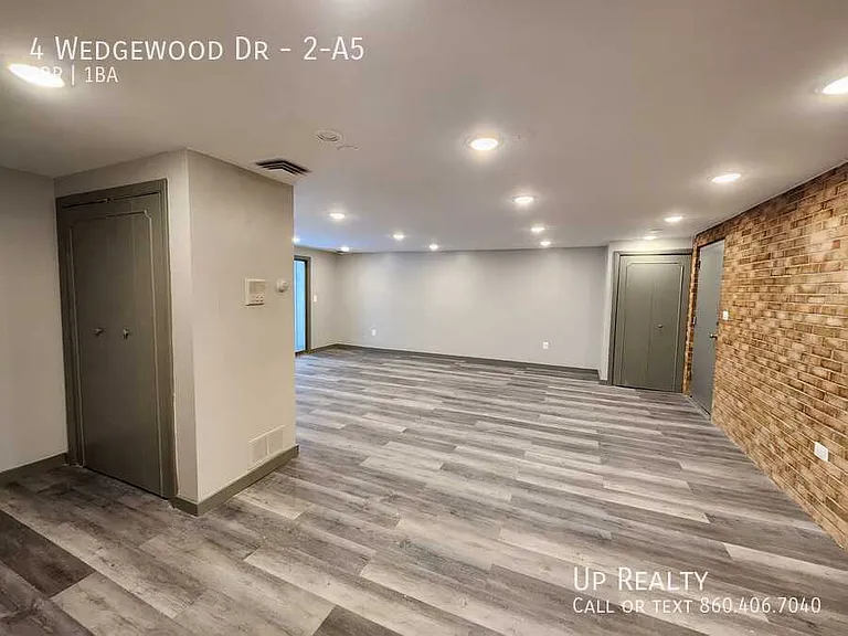 20 Wedgewood Dr #20J — Photo 6