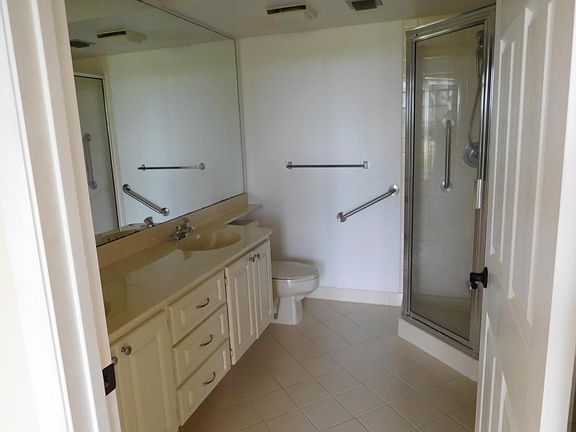 5th image of 2741 Village Blvd APT 302