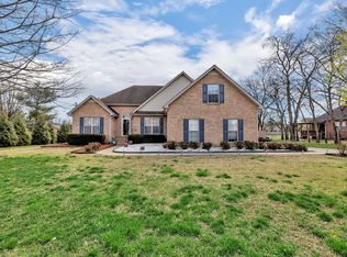 209 Fieldstone Dr, Murfreesboro, TN 37127