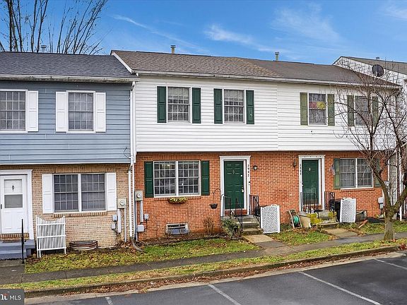 2nd image of 2963 Sorrell Ct