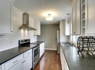 15000 Orchard Dr, Burnsville, MN 55306
