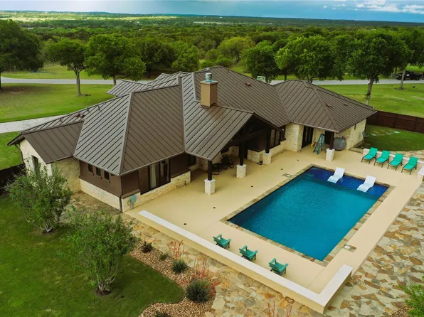 130 Saddle Ln, Liberty Hill, TX 78642