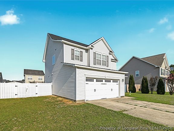 3rd image of 1016 Bombay Dr