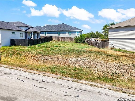 3rd image of 8251 Comanche Pass LOT 63
