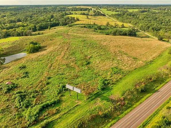 SW 52nd Ave, Trenton, MO 64683