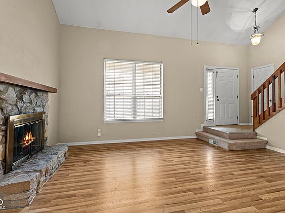 5th image of 3025 Arrow Wood Ln