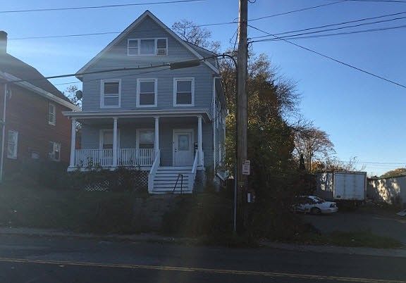 3rd image of 8 S Highland Ave