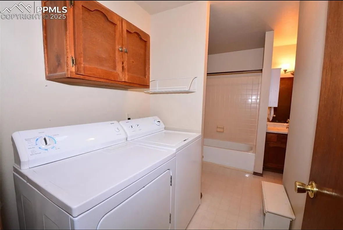 3 bed, 1508 sqft, $2,000 — Photo 2