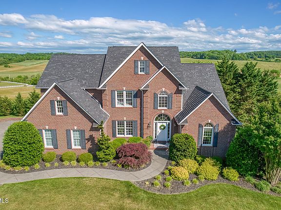 2nd image of 151 Laurel Ridge Dr