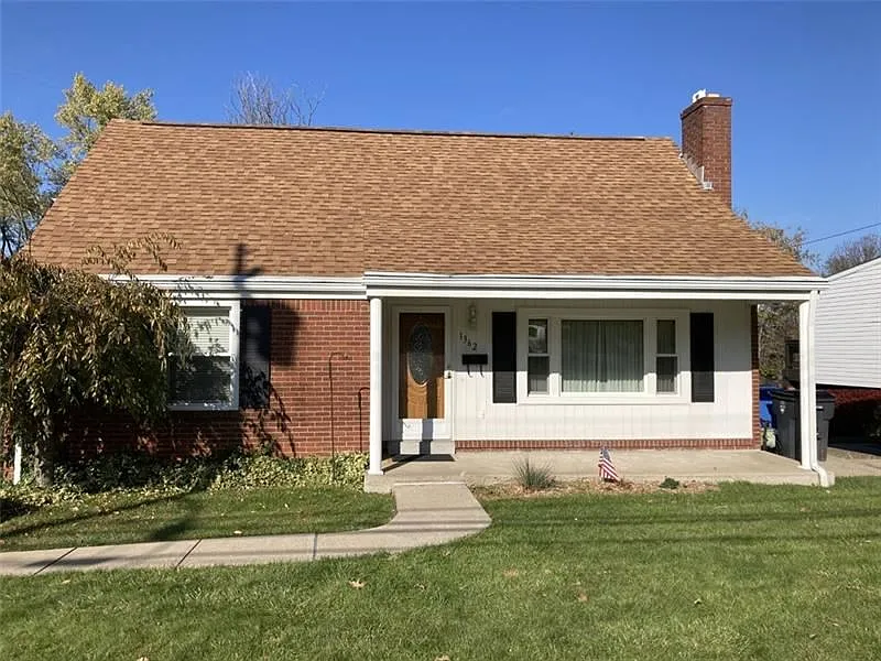 1362 Raven Dr photo 1