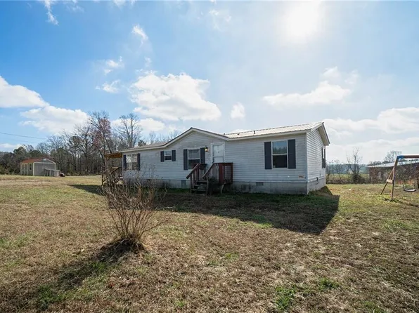 76 White Pine Crossover, Jasper, GA 30143