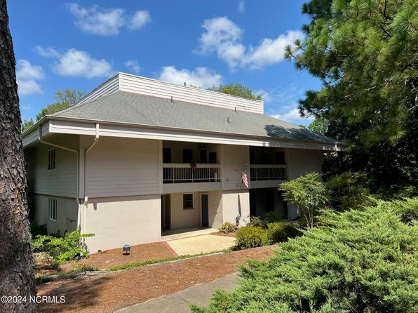 160 S May Street Apt 1, Southern Pines, NC 28387