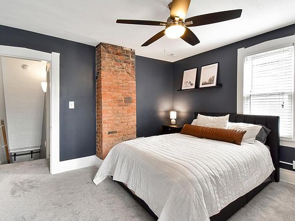 3rd image of 510 Jackson St
