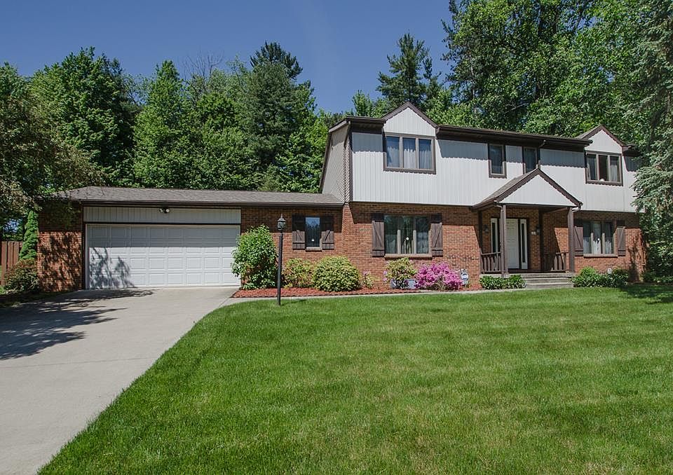 1st image of 1518 Royal Oak Dr