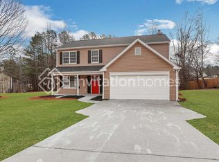 562 Grandview Cir, Powder Springs, GA 30127