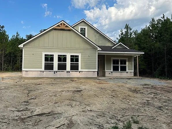 1836 Lee Road 239, Smiths Station, AL 36877