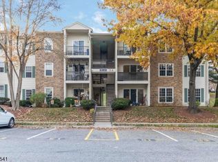 65 Robertson Way, Lincoln Park, NJ 07035