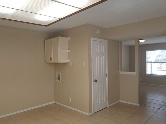 5th image of 326 W Byrd Blvd #3
