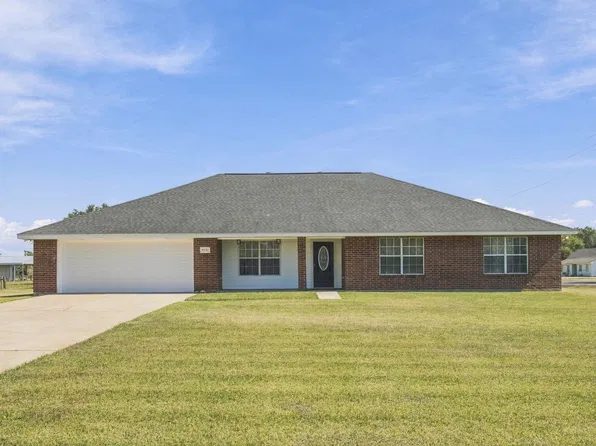 5221 E Iona Dr, Sulphur, LA 70665