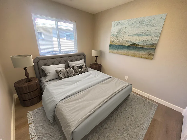 4124 Lyon Ave #6 — Photo 9