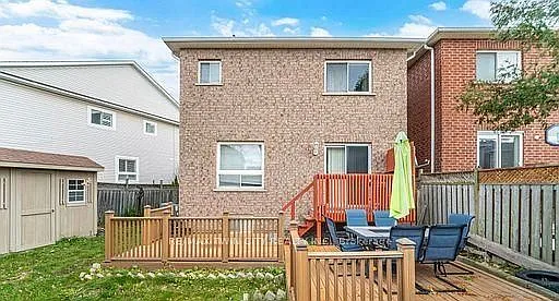 34 Bramoak Cres — Photo 12