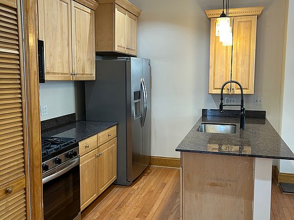 5th image of 5934 Elwood St #1