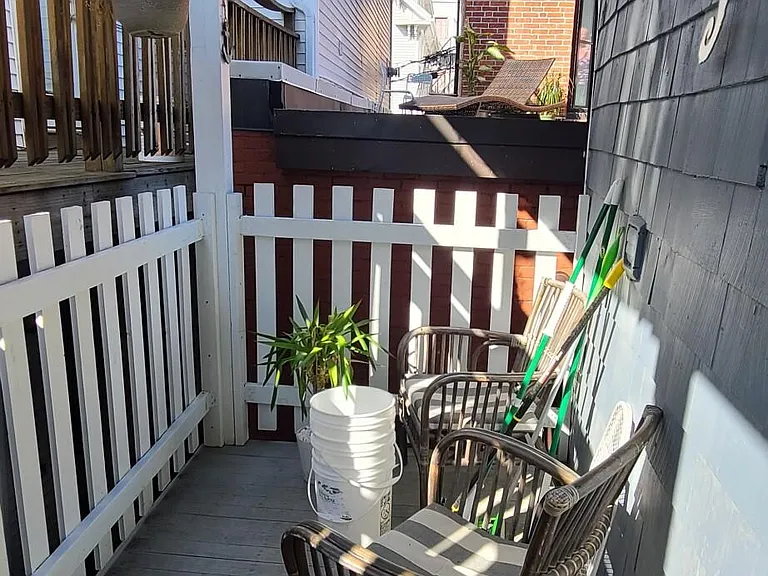 367 Dorchester St #2 — Photo 13