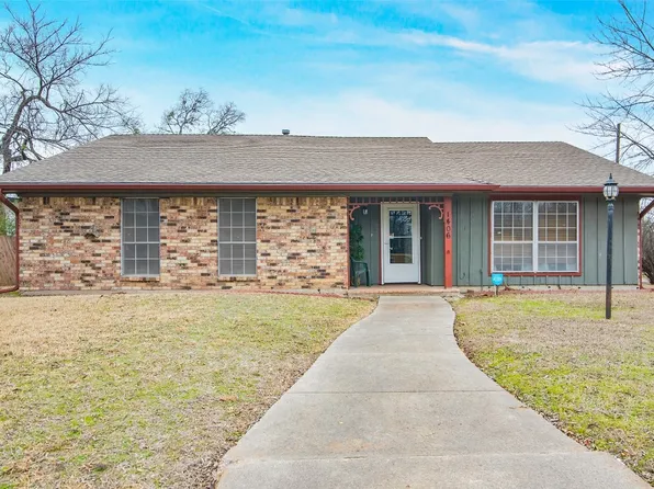 1406 Walnut St, Greenville, TX 75401