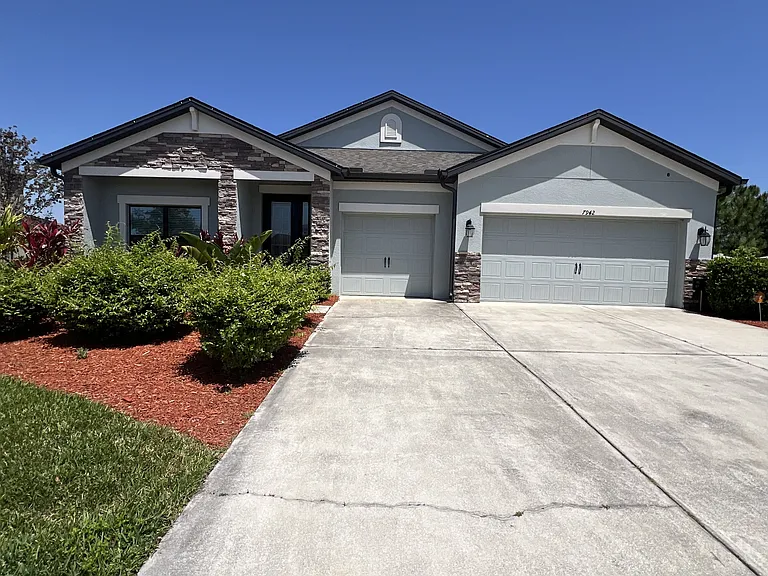 7942 Roma Dune Dr — Photo 6