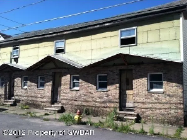 117 Pine St, Pittston, PA 18641