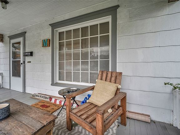 4th image of 174 Harold St