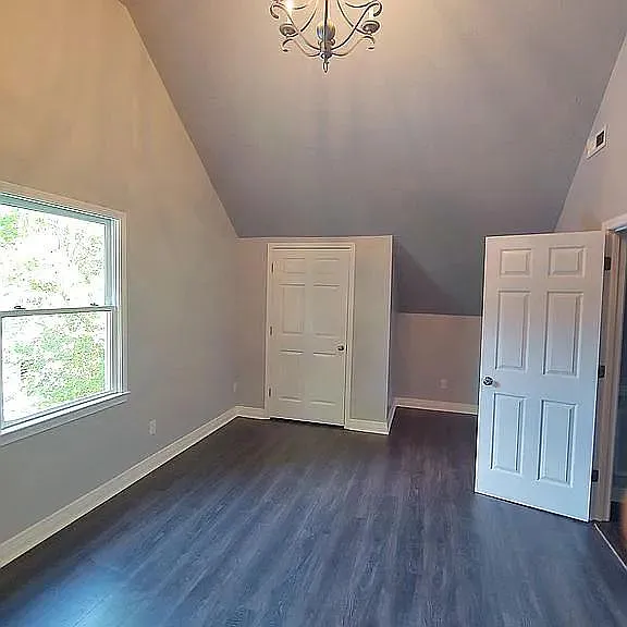 111 Harborside Ct — Photo 14