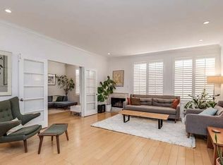 11812 Gorham Ave APT 202, Los Angeles, CA 90049